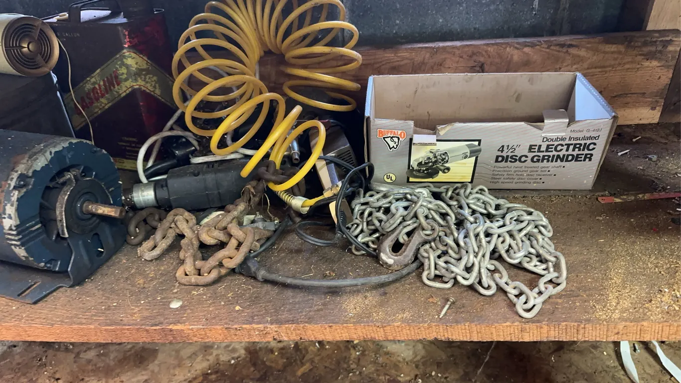 Disc grinder, electric drill, gas can & more