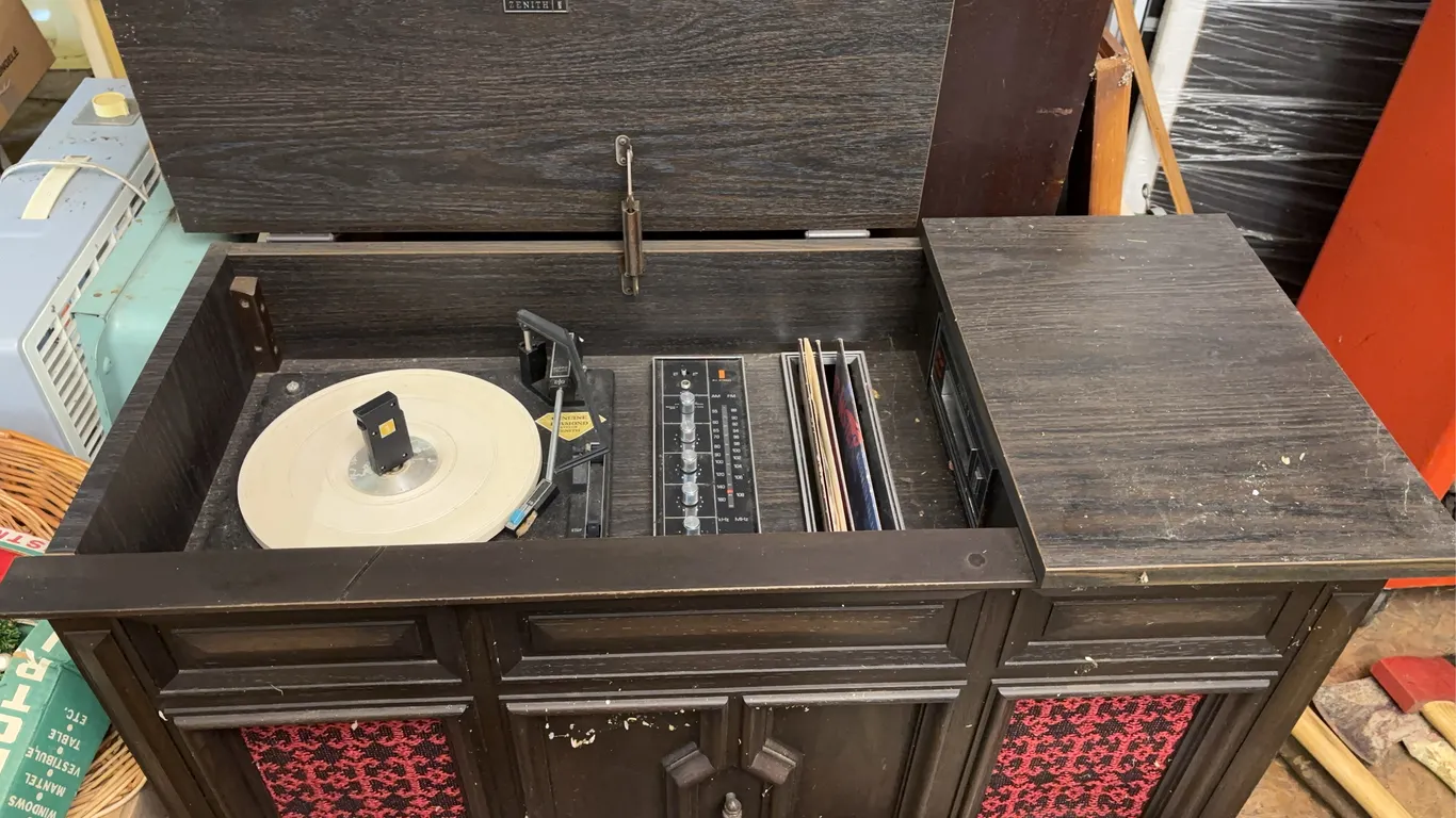 Vintage record player, 8 track player & radio