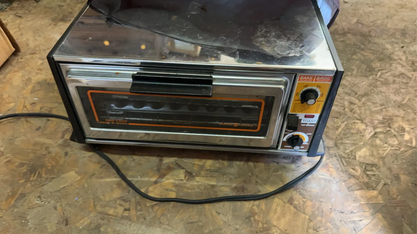 Vintage toaster oven