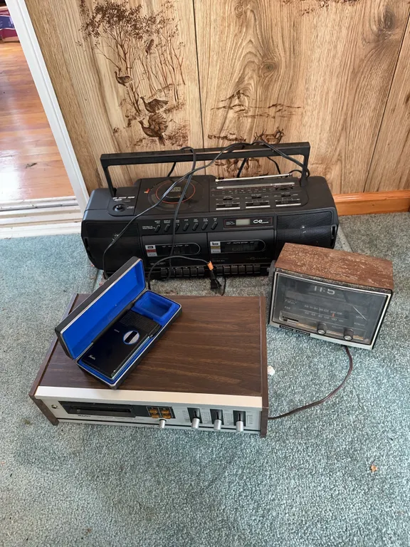 Stereo and tape recorder