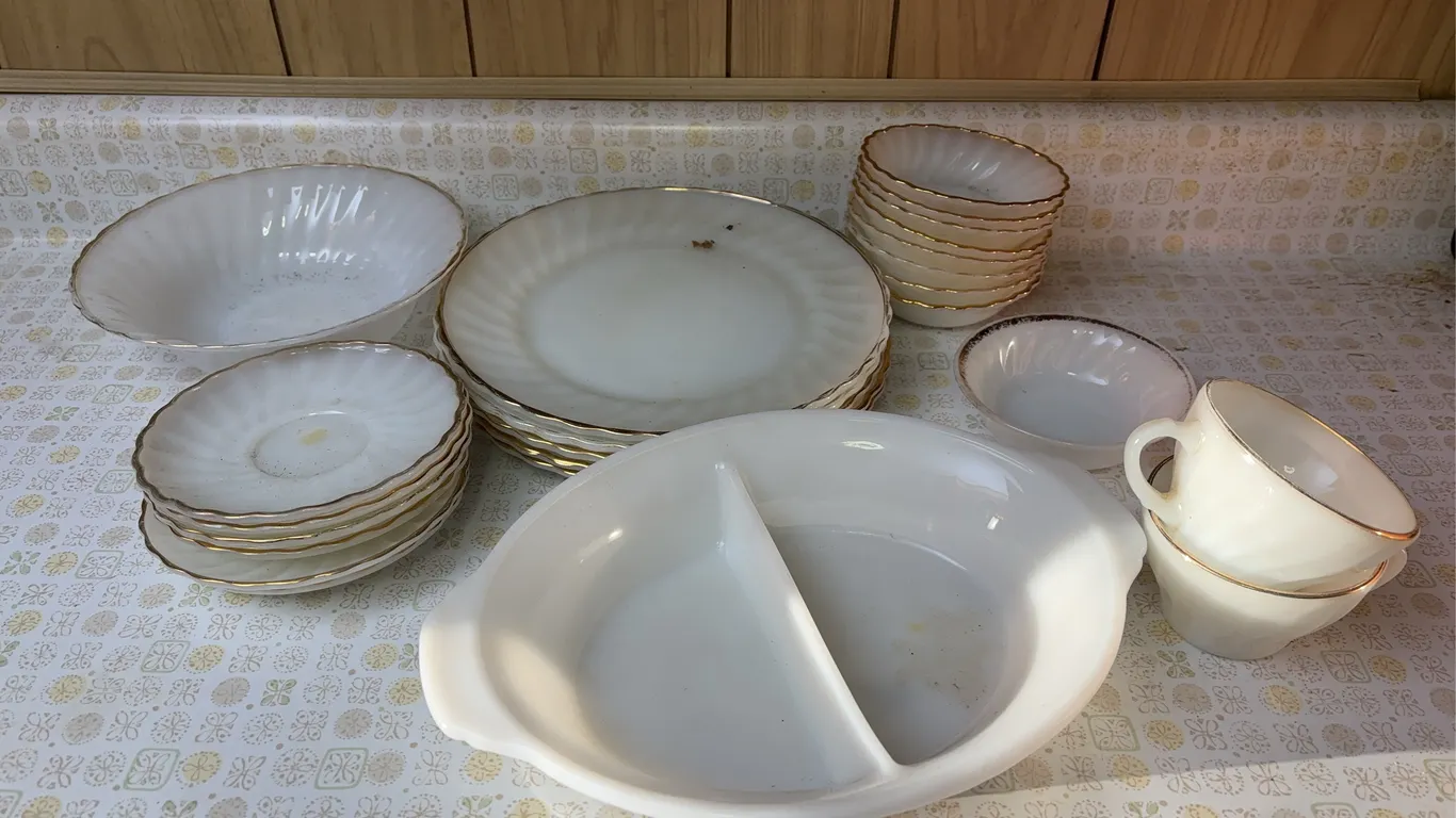 Anchor hocking/fire king plates saucers & more