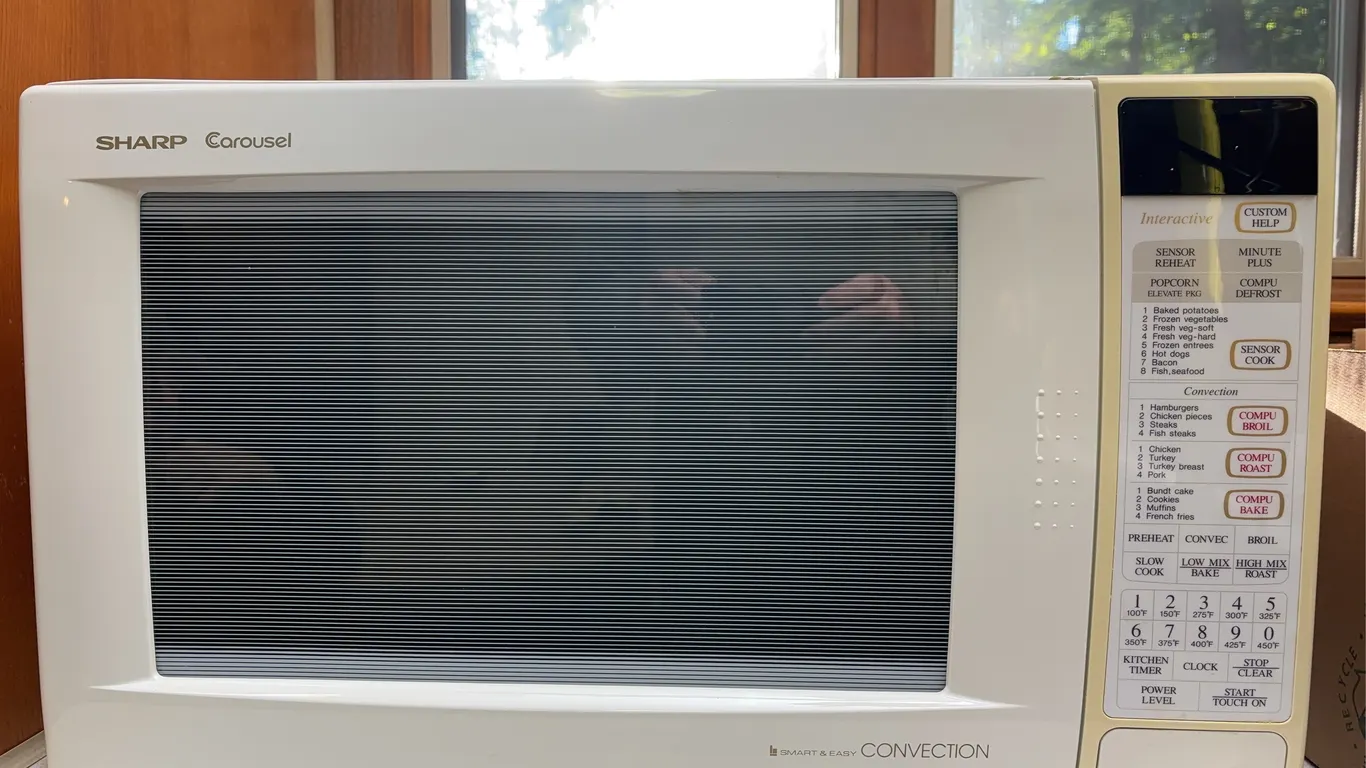 Sharp convection oven/microwave