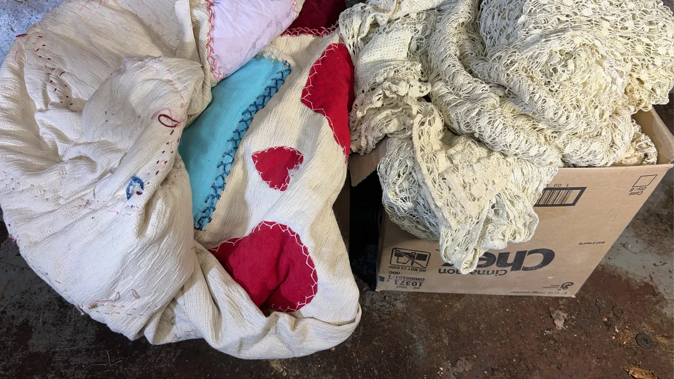 Quilt & Doilies