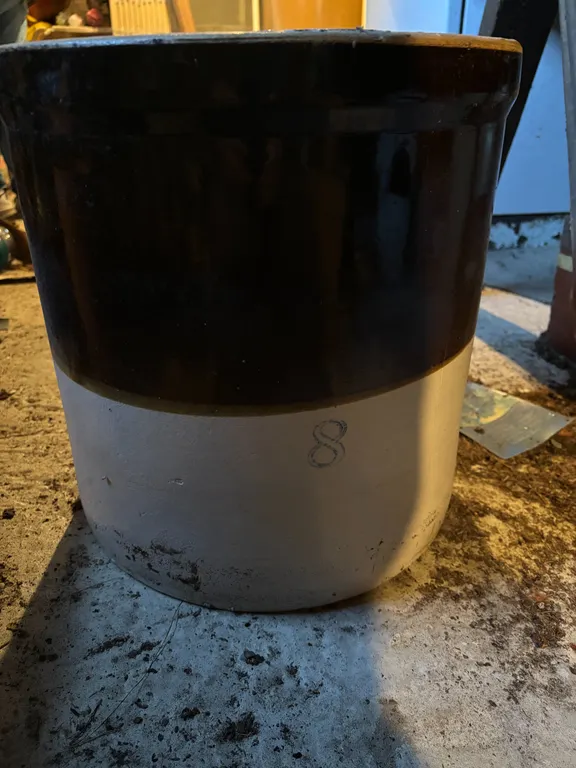 Crock