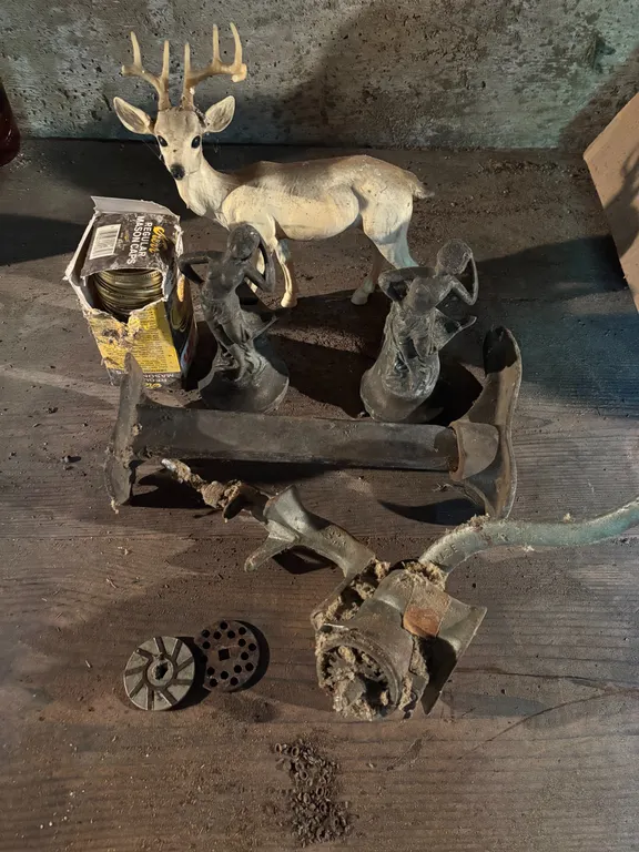 Meat grinder, decor & more