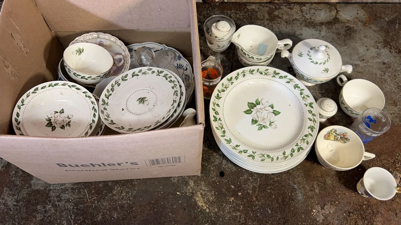Superior hall in cameo rose