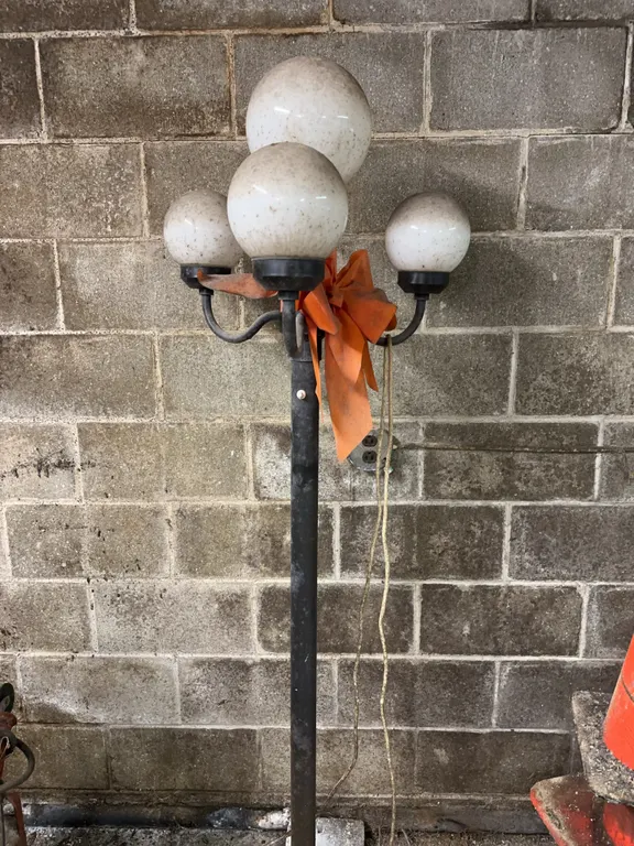 Outdoor light & 2 wheel hand dolly