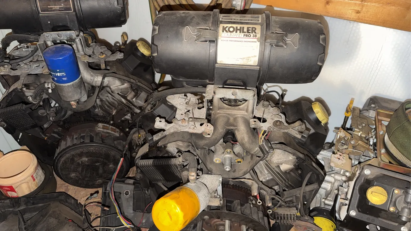 Kohler Command Pro 38 Motor, As-is