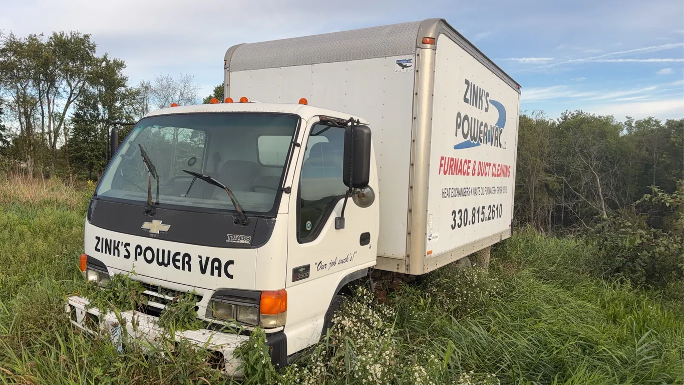 Chevy W3500 Diesel 2005 Box Truck 12ft Not Running, Fairly New Transmission, Mileage Unknown