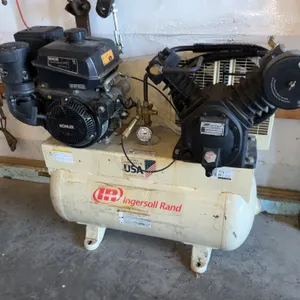 Ingersoll Rand air compressor like new