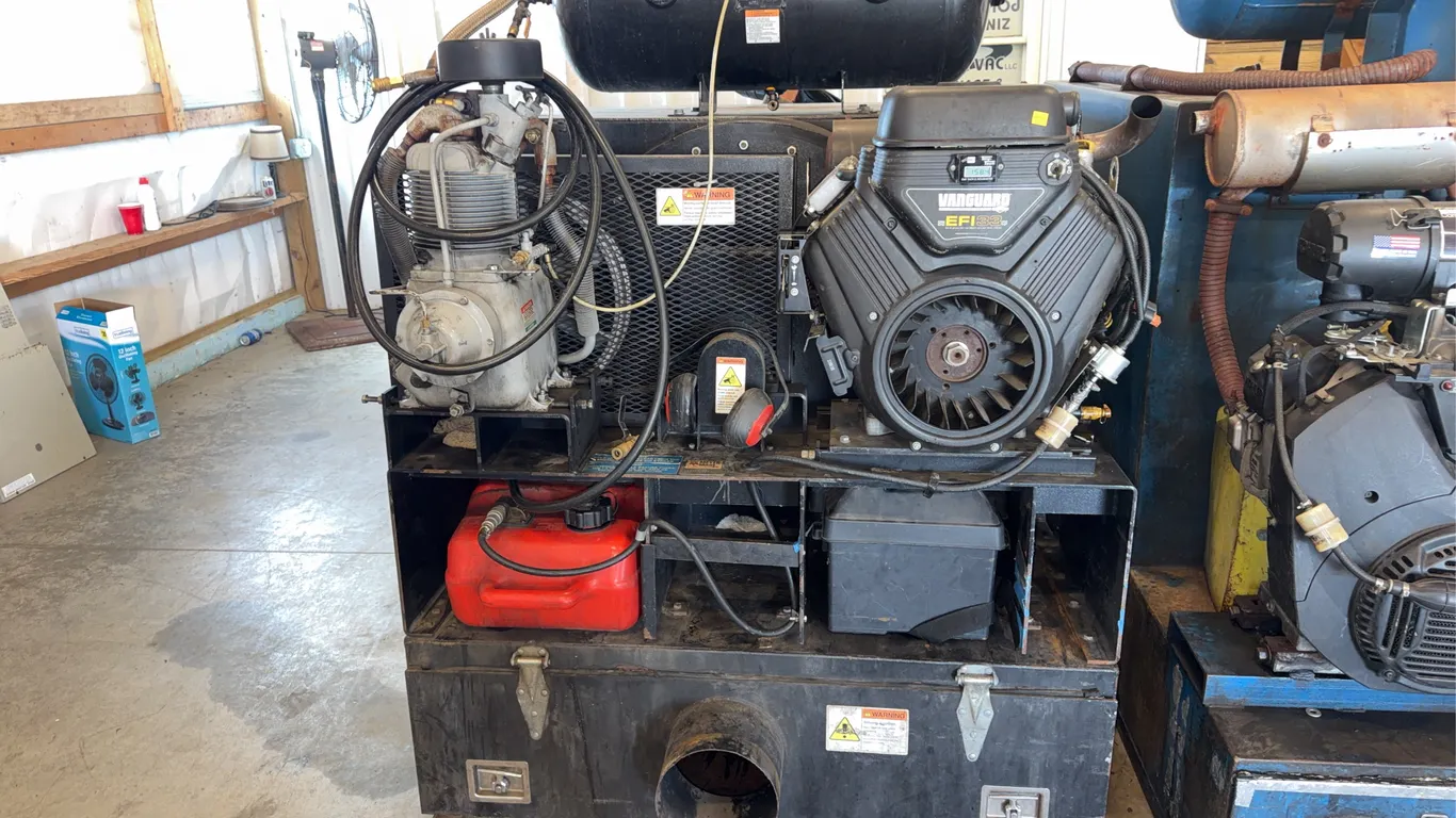 Zephyr by WM Meyer duct cleaning unit 1584 Hours