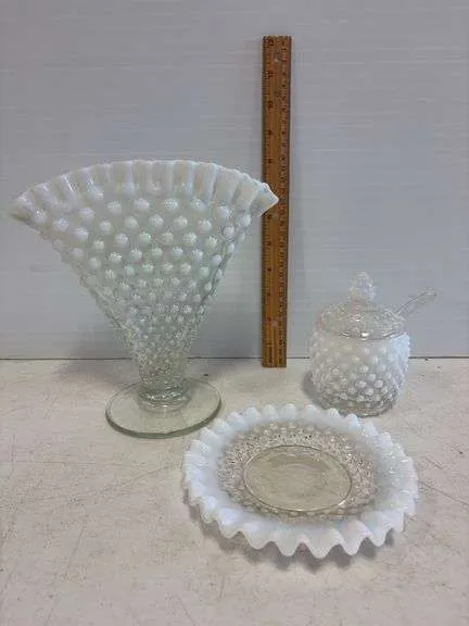 Fenton opalescent hobnail fan vase & jam set
