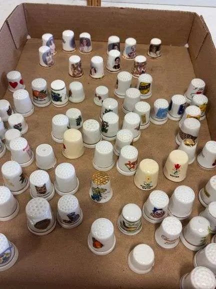 Large collection of 75+ ceramic thimbles- includes Royal Family
