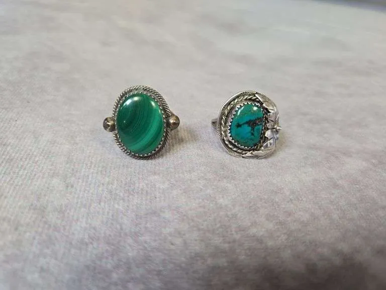 (2) vintage green turquoise rings