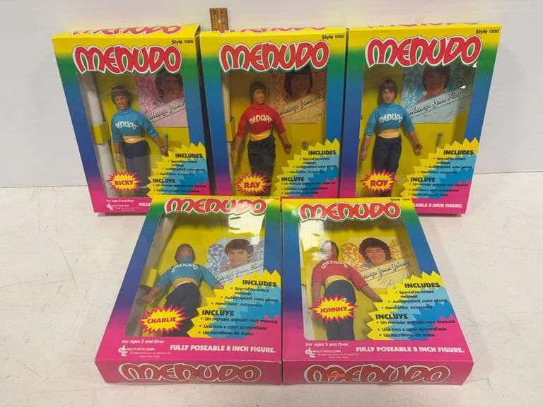 (5) Menudo dolls- includes Ray, Roy, Ricky, Charlie, Johnny