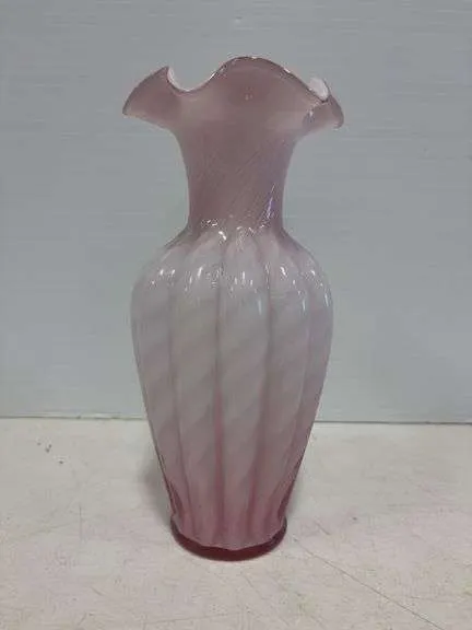 Fenton pink ruffle vase
