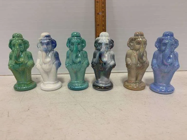 (6) Art glass elephant figurines
