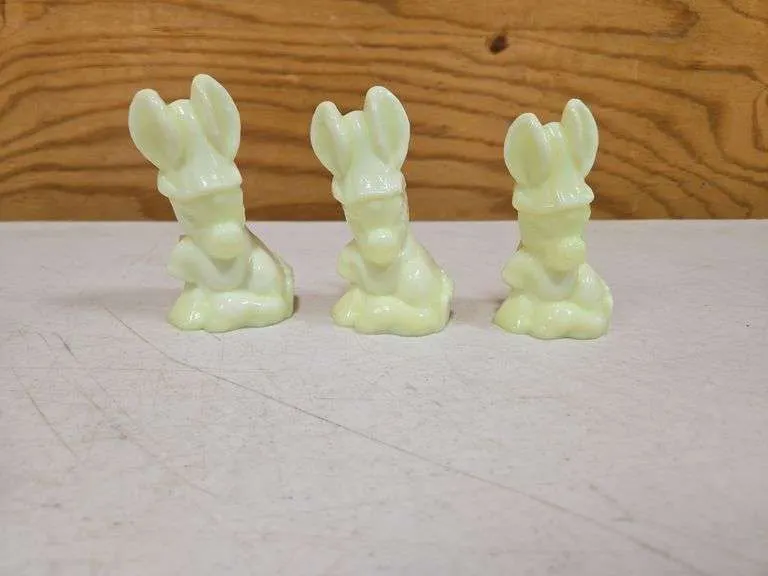 (3) glass donkies- glow