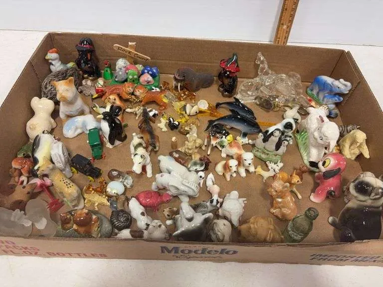 Large assortment of mini figurines & misc- includes glass