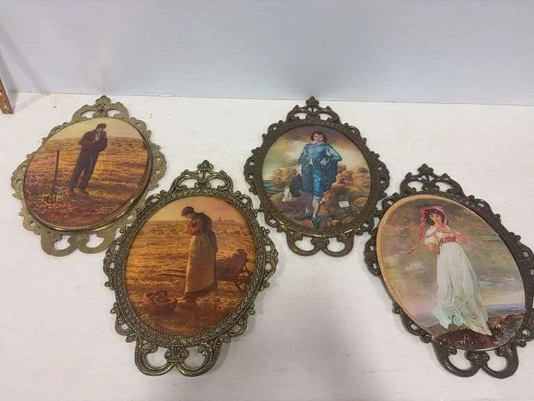 Vintage praying farmer & other bubble glass art- some broken