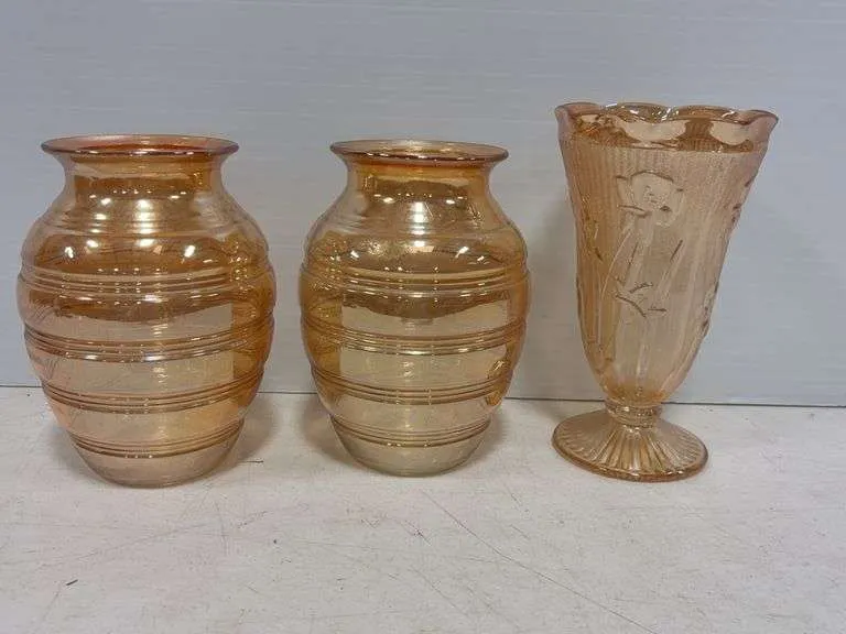 Jeanette glass vase & marigold vases