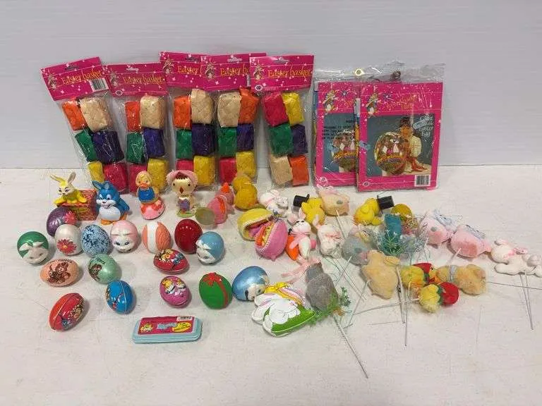 Vintage Easter bunnies, ceramic & metal Easter eggs, misc