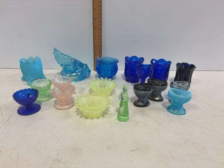 Assortment of cobalt blue, slag eye wash cups, toothpick holders, & more- includes glow