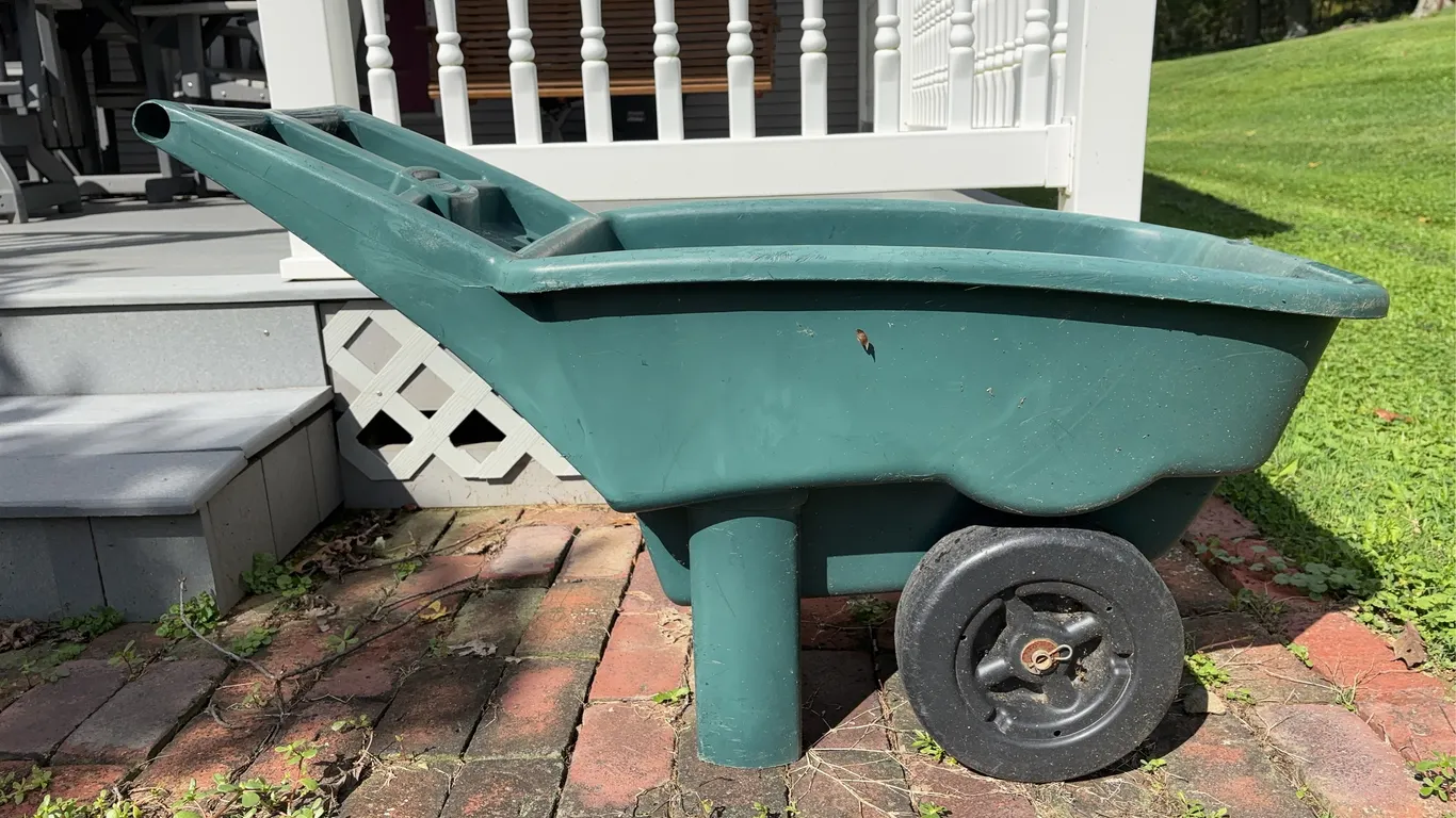 Wheelbarrow