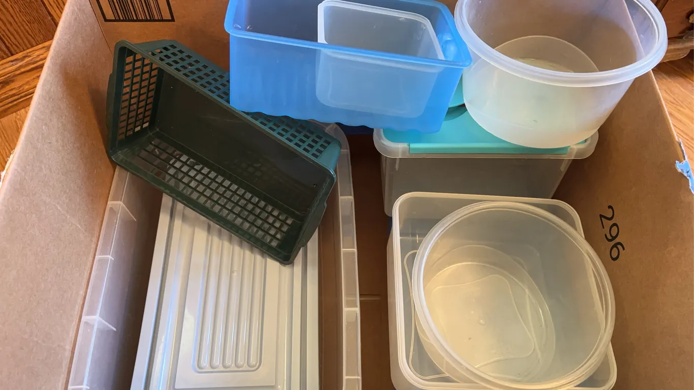 Tupperware and assorted storage containers
