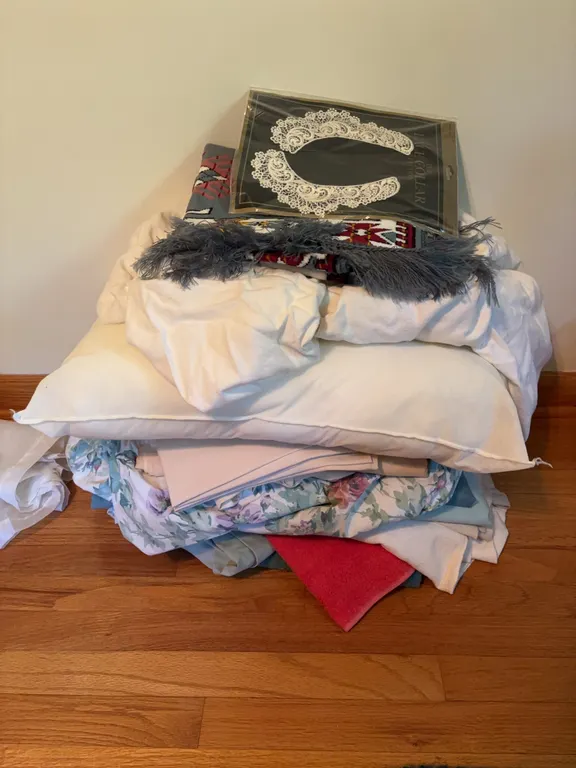 Pillows, top sheets & more