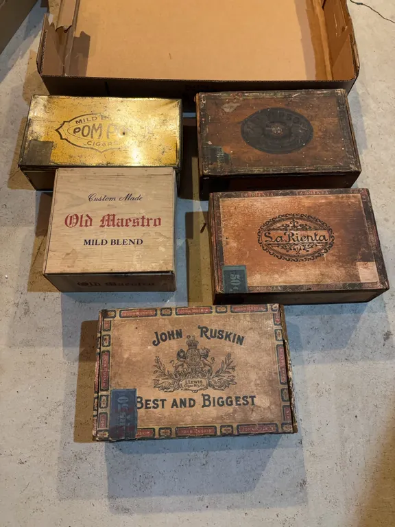 Cigar boxes