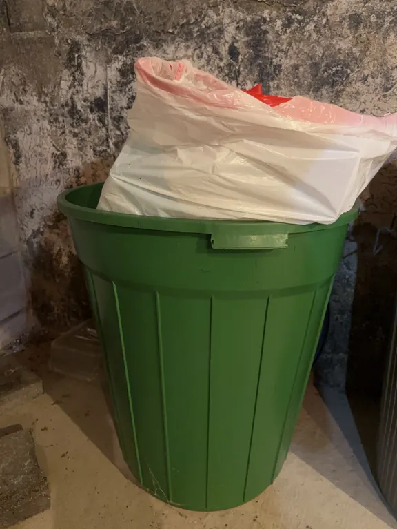 Garbage can and freezer storage containers