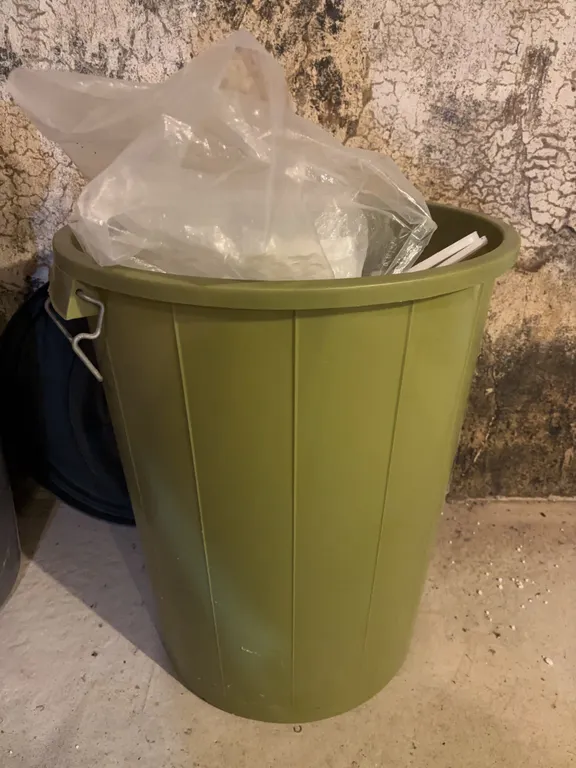 Garbage can and freezer storage containers