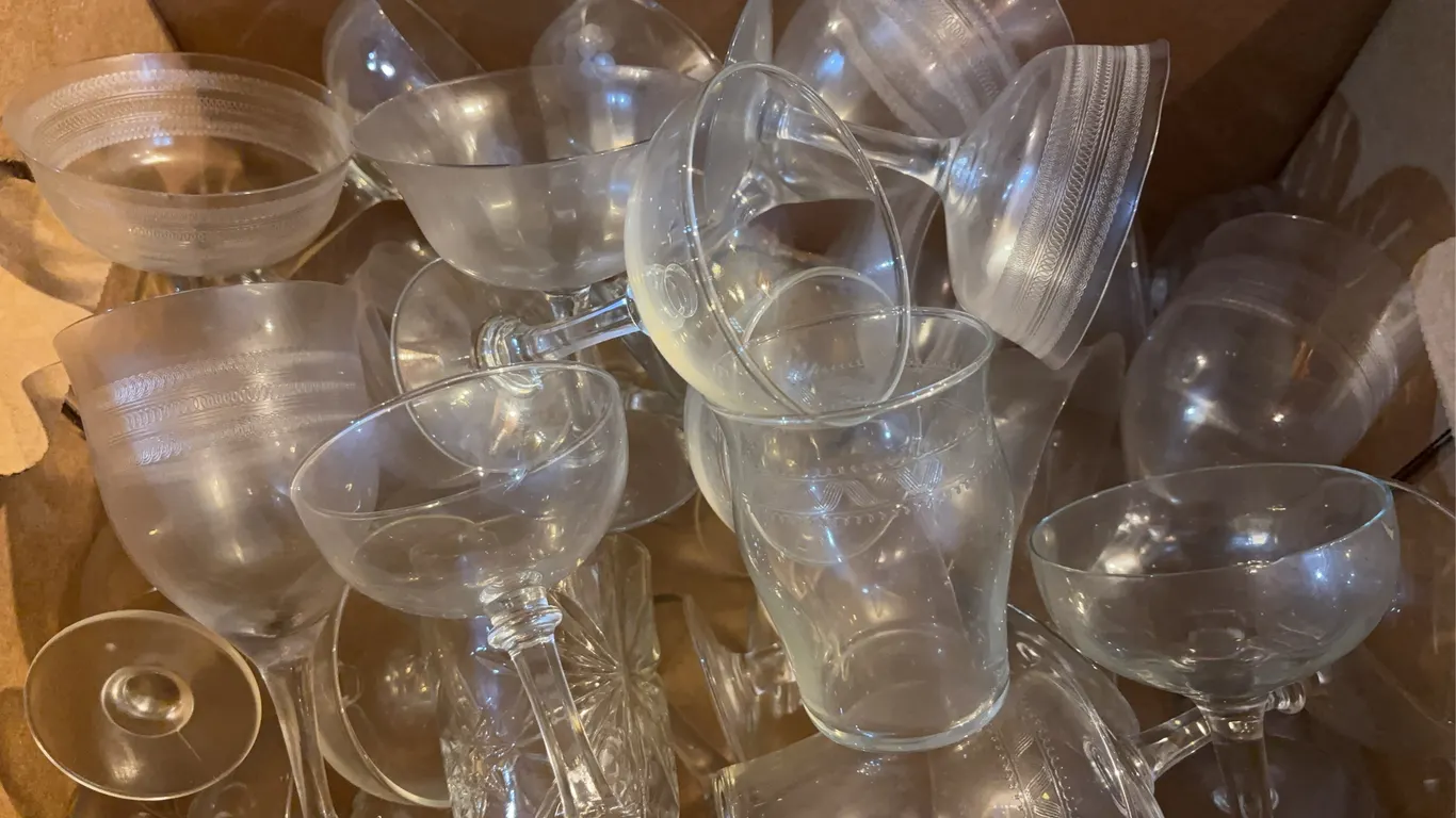Assorted glassware