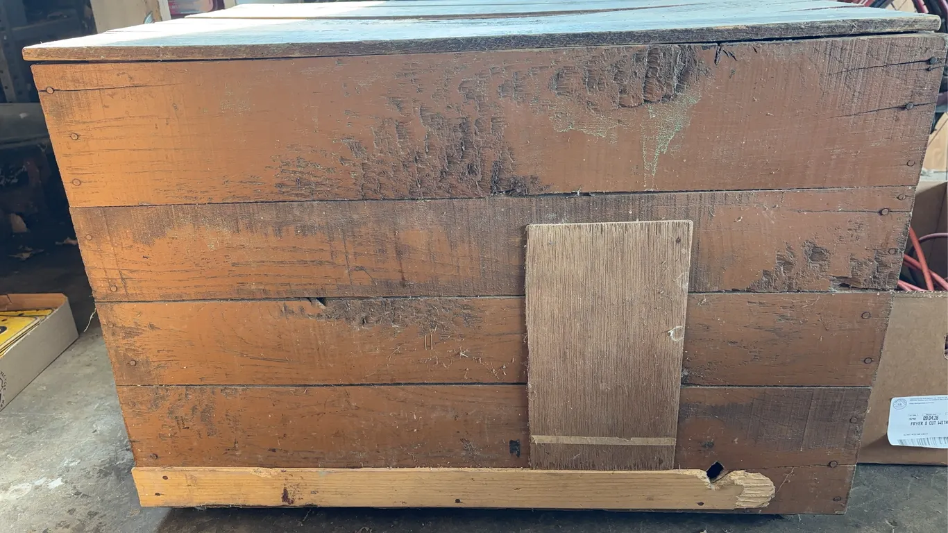 Wooden box. ( 22.5�W x 31�L x 22�H )