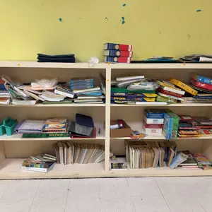 Bookshelf & Booke