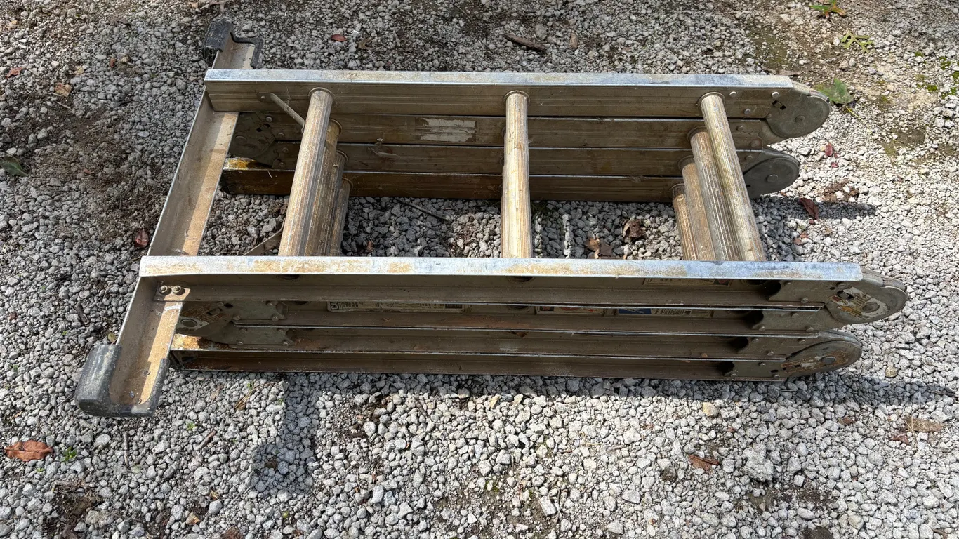 Werner 6' stepladder/12' ladder