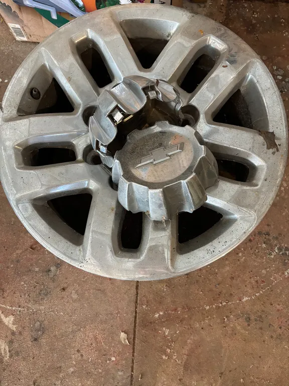 Rim for Chevy truck