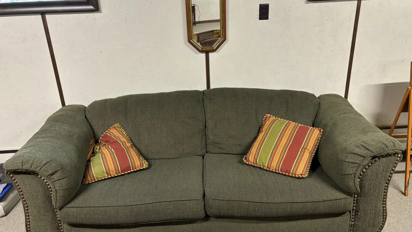 Couch (38"W x 91"L x 32"H)