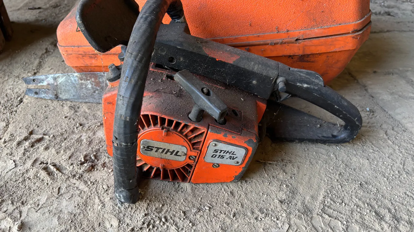 Chainsaws for parts