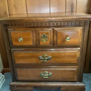 Bassett Furniture 2 Drawer Nightstand