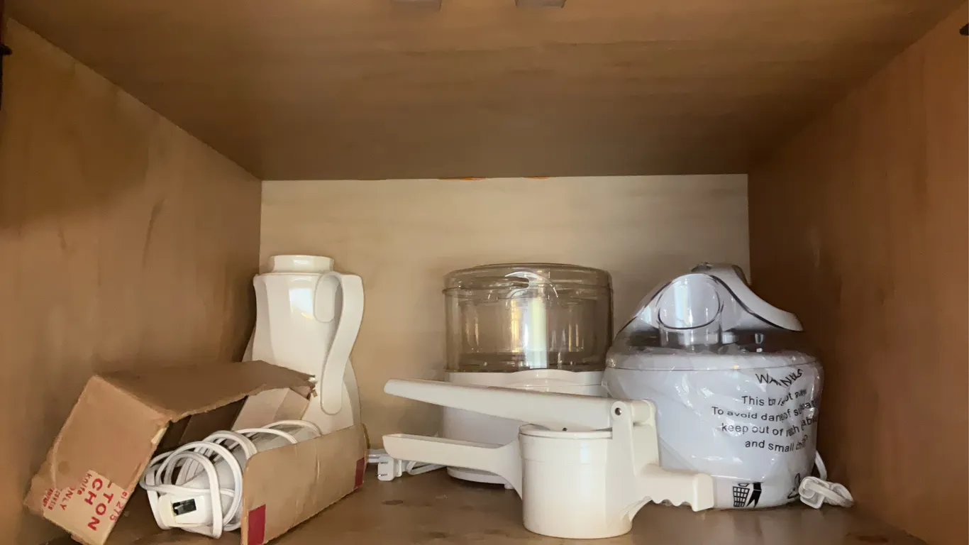 Food Processor, Garlic Press, Mixer, Pitcher