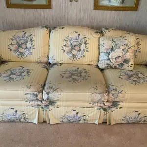Ethan Allen Floral Couch