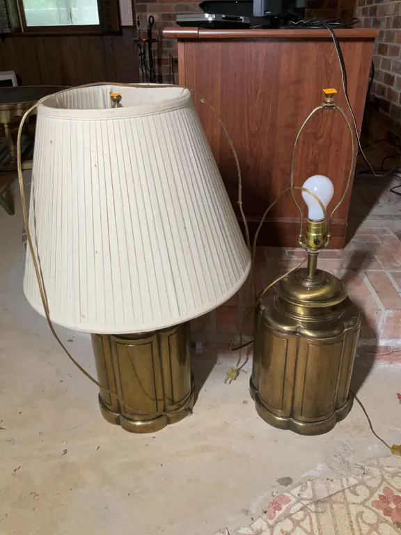 (2) Vintage Tea Canister Style Table Lamps (1 With Shade, 1 Without )