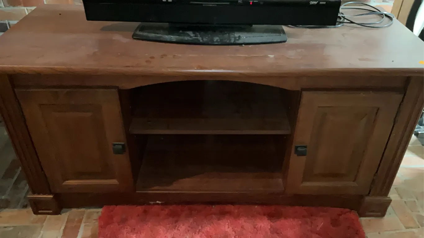 Wooden Entertainment Stand