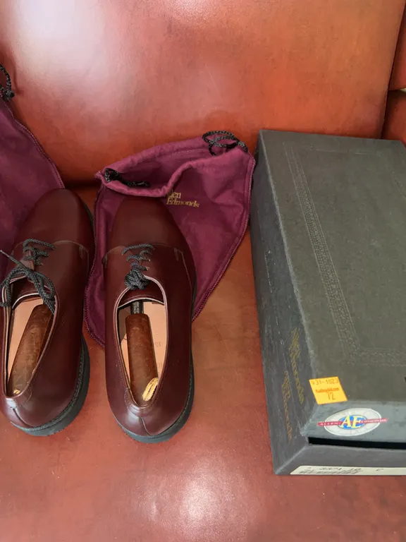 Allen Edmonds Men’s Dress Shoes Size 10 BURGUNDY (In Bag and Box)