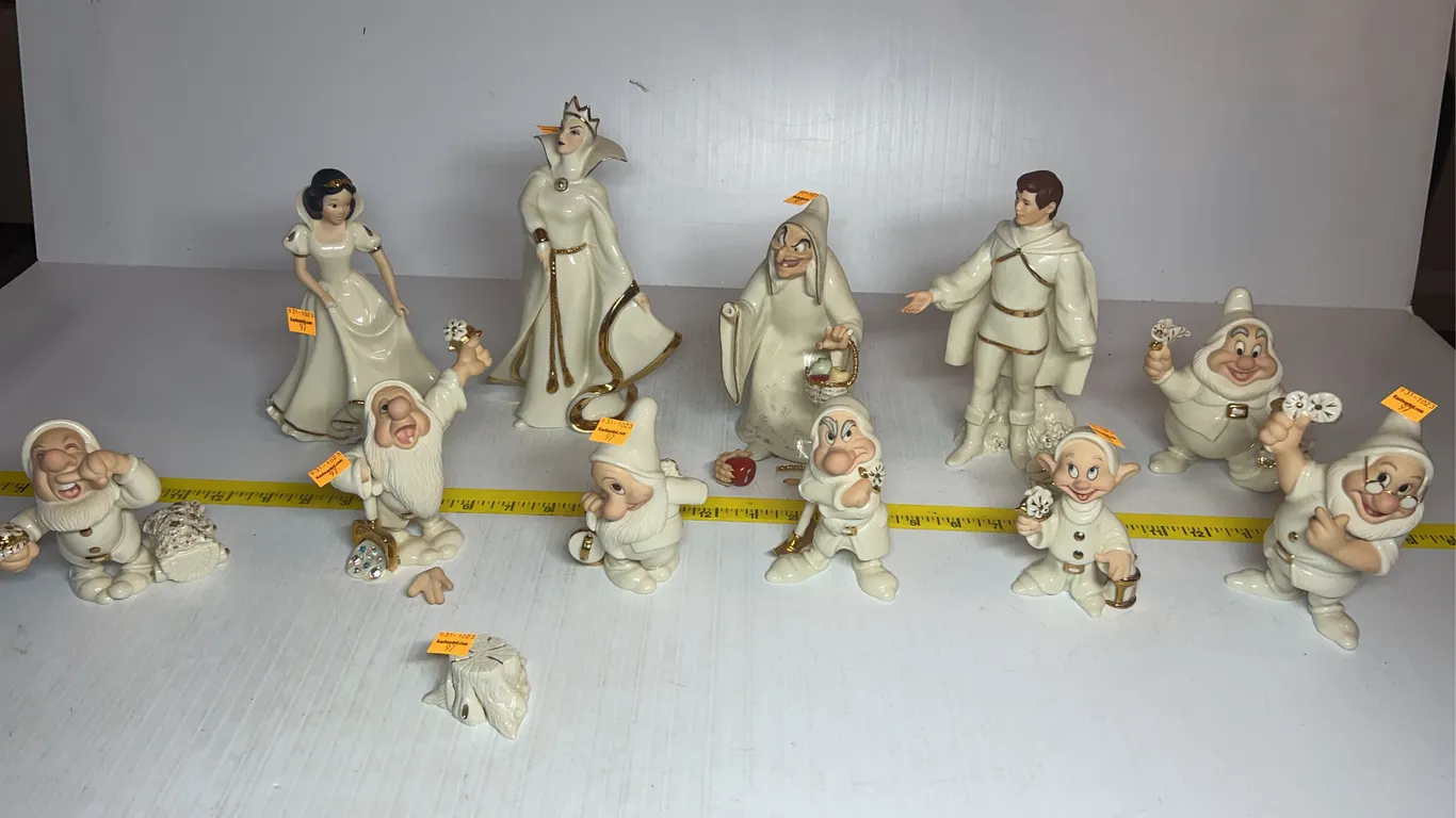 Lenox Disney Snow White Collection (LOOK AT PHOTOS-SOME ARE BROKEN BUT PIECES ARE THERE)
