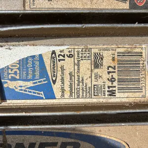 Werner 6� stepladder/12� ladder