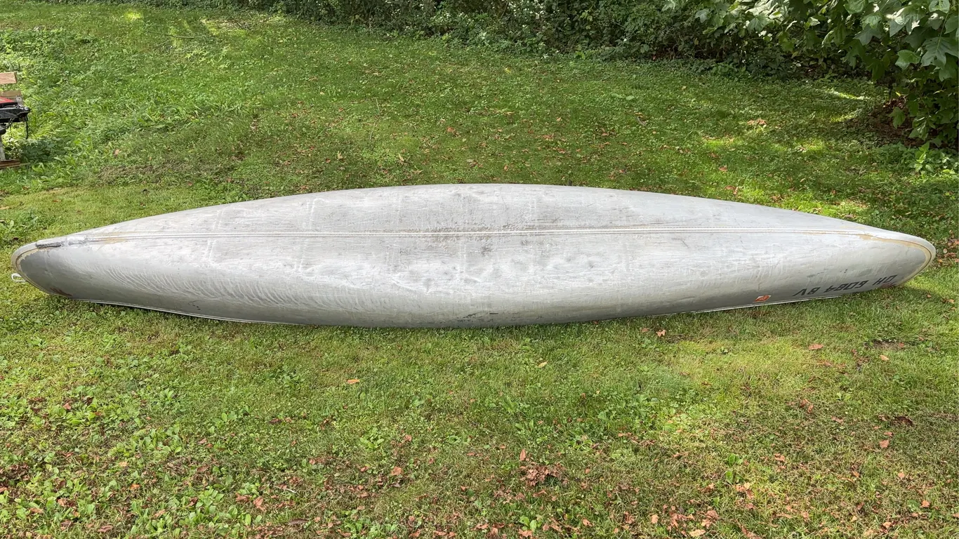 17� Grumman Aluminum canoe