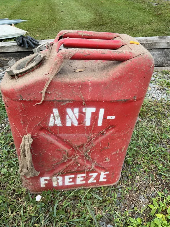 5 Gallon Jerry Can